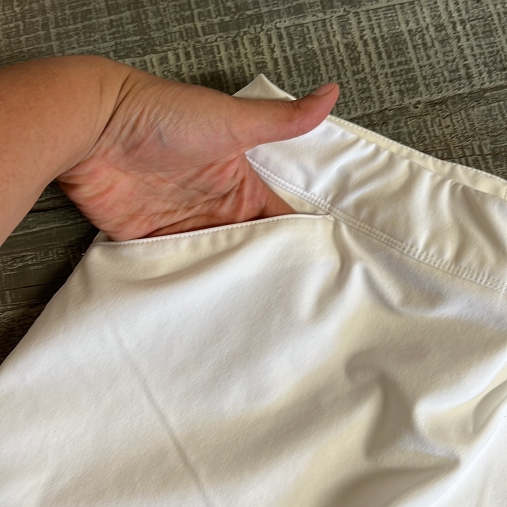Adidas skort - Picture 3 of 7